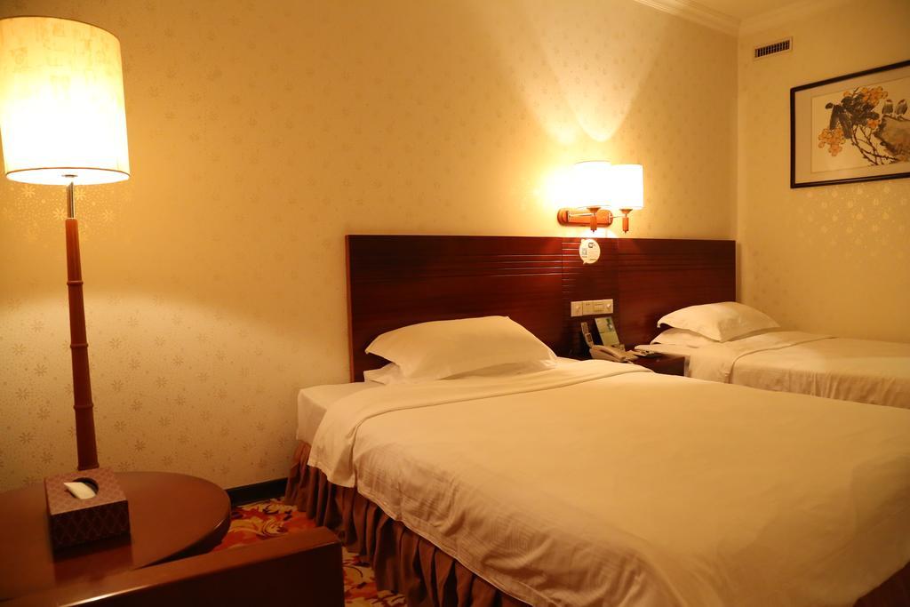 Pa Zhou Plaza Hotel Kanton Exterior foto