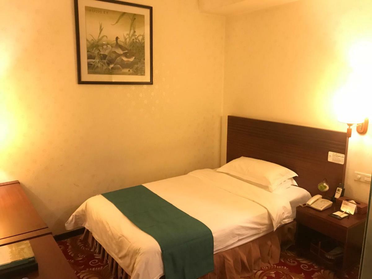 Pa Zhou Plaza Hotel Kanton Exterior foto